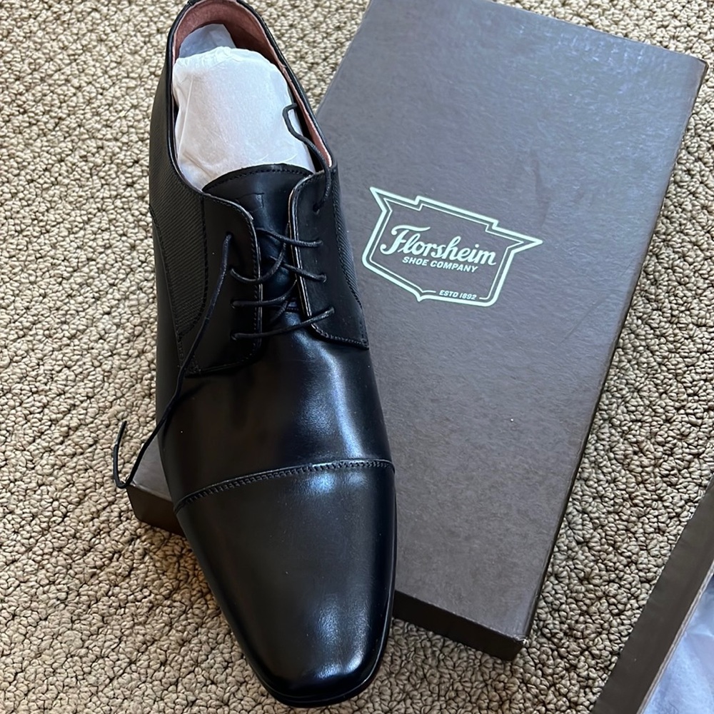 Florsheim Black Cap Toe Oxford